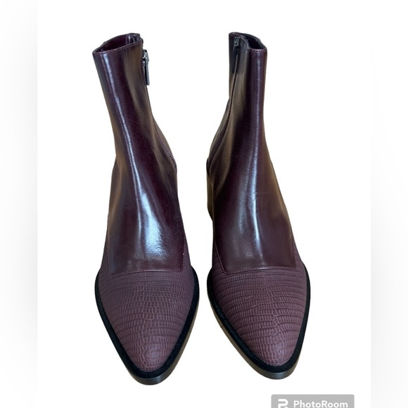 Vince burgundy pointed toe embossed leather chunky heel ankle boots size 6 - Picture 3 of 9